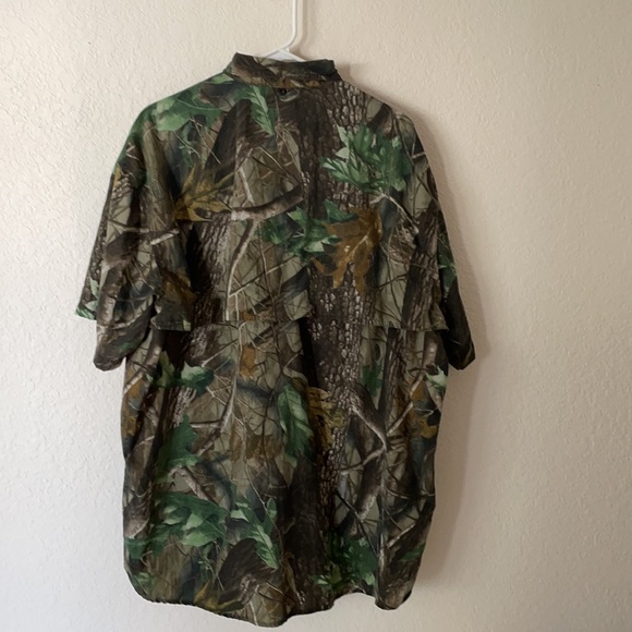 RedHead Men’s Camouflage Short Sleeve Shirt Size XL.  Please Red Description - Picture 5 of 10